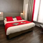 Acropole 3* Paris