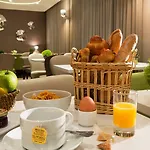 Acropole 3* Paris