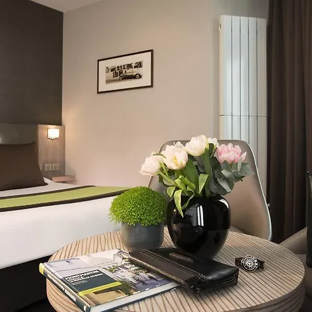 Acropole Hotel