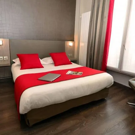 Acropole Hotel 3*