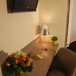 Acropole Hotel