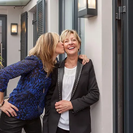 Acropole Hotell Paris