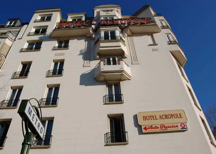 Acropole Hotel 3*